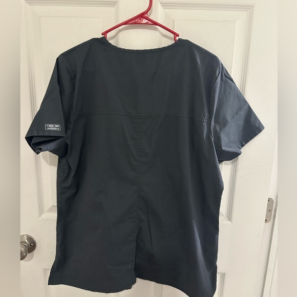 Cherokee scrub tops - Picture 2 of 2